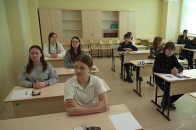 В Югорске у школьников прошло тренировочное мероприятие в формате ОГЭ