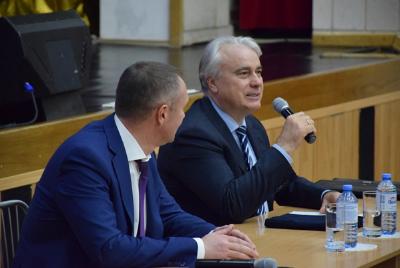  Югорск с рабочим визитом посетил Павел Завальный 