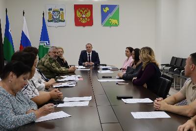 В администрации города состоялось заседание Общественного совета Югорска