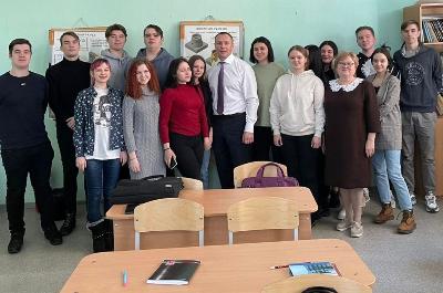 Алексей Харлов: «У России в условиях санкций есть уникальная возможность выстроить новую экономику, новые финансовые связи»