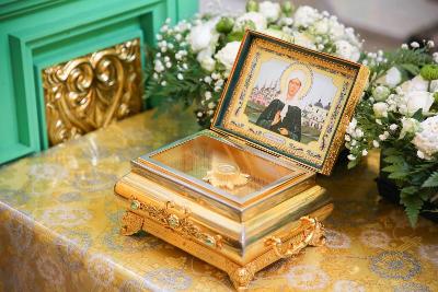 Югорск встретил ковчег с мощами блаженной Матроны Московской