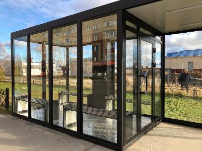 В Югорске появилась остановка с подогревом 