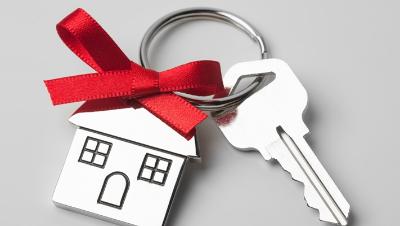 С начала года 65 югорчан получили ключи от новых квартир 