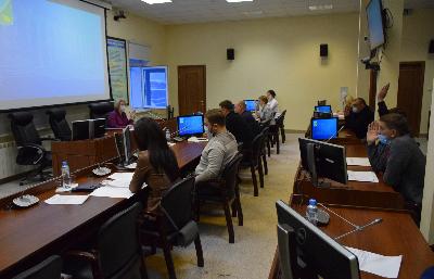 «Ворота в Югру» и строительство новой школы в Югорске обсудили депутаты