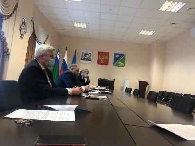 Об эпидситуации в Югорске и мерах по повышению устойчивости экономики