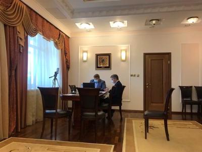 1,5 часа эфира и более 40 вопросов. Андрей Бородкин и Андрей Маренко ответили на вопросы югорчан о вакцинации и эпидобстановке