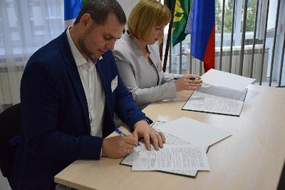 Югорские школьники начали обучение в муниципальном классе