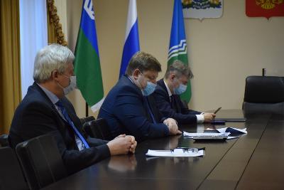 Андрей Бородкин доложил главе региона об эпидситуации в городе