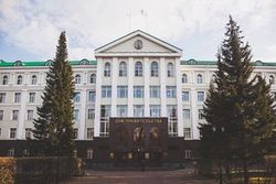 В Югре продляются введённые ранее ограничения в связи с COVID-19