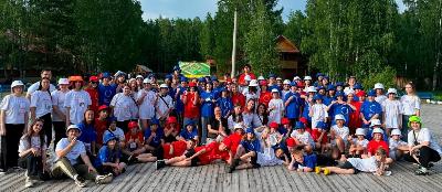  В «Окуневских зорях» стартовала первая профильная смена «Время Первых»