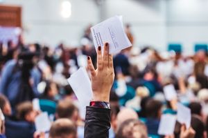 Участвуй в публичных слушаньях по проекту "Ворота в Югру"