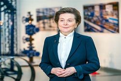 Поздравление Н В Комаровой с днем работников нефтяной и газовой промышленности