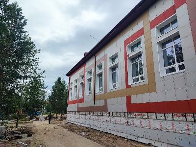 #ГЛАВАОНЛАЙН: капитальный ремонт и благоустройство ключевых объектов идут в срок