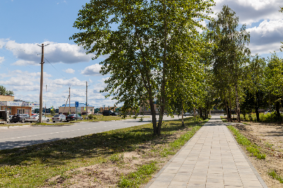 Завершилось обустройство тротуара на улице Мира