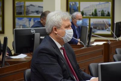 Заболеваемость по Covid-19 остается на стабильно высоком уровне