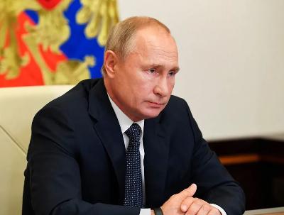 На защиту Донбасса и России