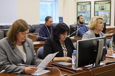 В администрации Югорска обсудили практики работы по профилактике экстремизма в молодёжной среде