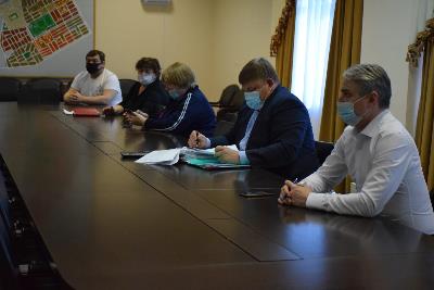 Глава Югорска принял участие в прямом эфире Губернатора Югры по теме "Новостройки" 