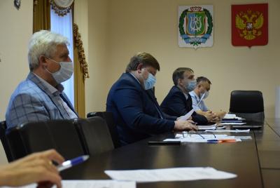 Андрей Бородкин доложил об эпидситуации в Югорске главе региона 