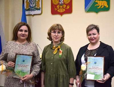 В Югорске поздравили работников культуры