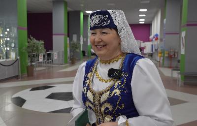 На выборы как на праздник – в национальном костюме