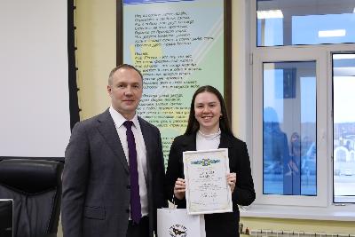 Творчество будущих избирателей Югорска отмечено на окружном уровне