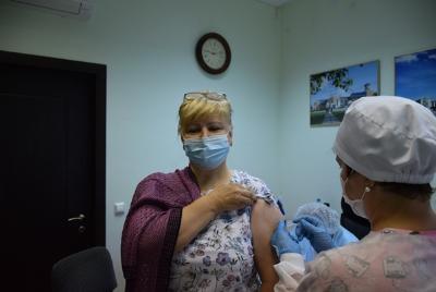 58% работников администрации привиты от Covid-19