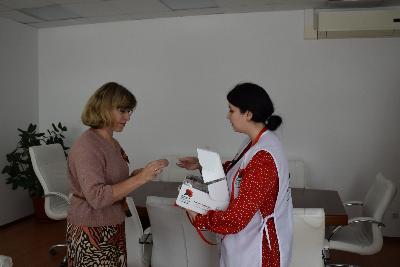 Югорск присоединился к Всероссийской благотворительной акции «Красная гвоздика»