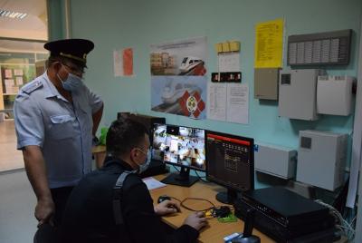 Безопасность школ под контролем 