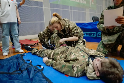 В Югорске впервые прошёл фестиваль первой помощи и тактической медицины «Путь спасения: традициям Победы — верны»