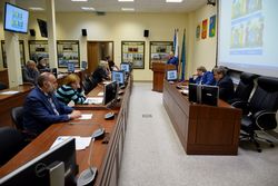 На заседании Общественного совета обсудили эскизы герба Югры