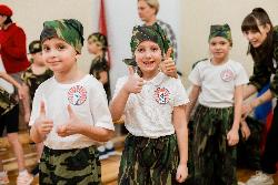 Воспитанники детских садов Югорска приняли участие в военно-спортивной игре «И мы за Родину сразимся»