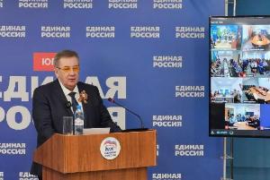 Ко Дню защиты детей партийцы Югры доставят посылки с подарками в Макеевку