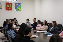 В администрации Югорска состоялось заседание координационного совета по взаимодействию с «Движением Первых»